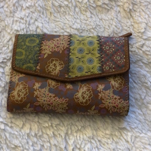 Fossil Wallet - Picture 1 of 6